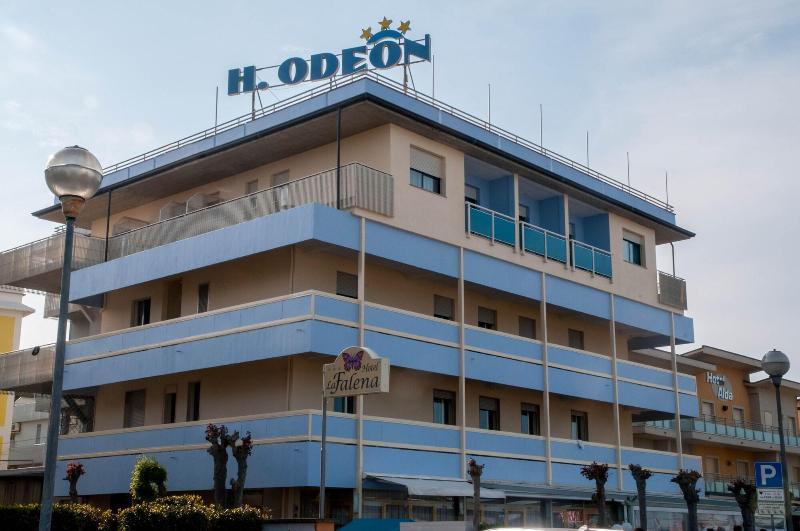 Hotel Odeon Cervia Eksteriør billede